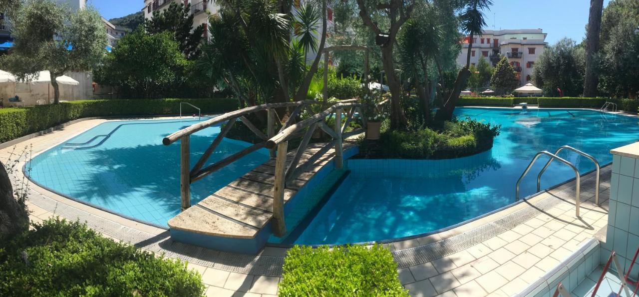 Short-Lets D33, Part Of The House Is Available For Short-Term Rentals In Sorrento Center Buitenkant foto