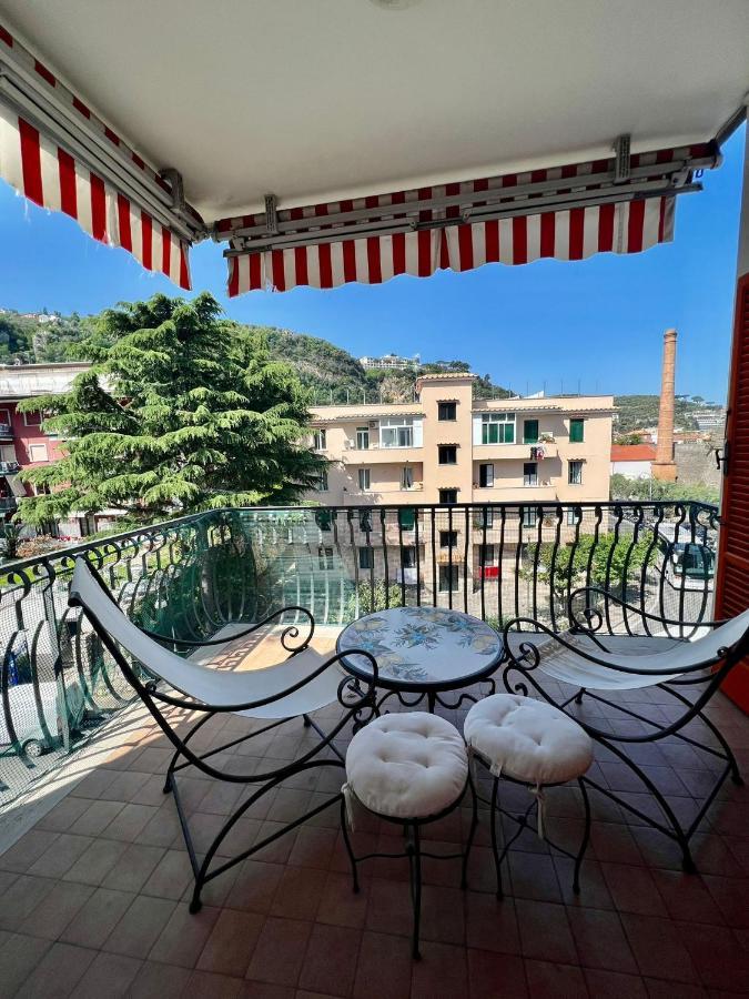 Short-Lets D33, Part Of The House Is Available For Short-Term Rentals In Sorrento Center Buitenkant foto
