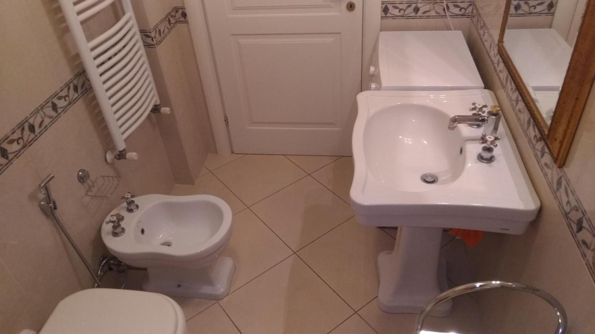 Short-Lets D33, Part Of The House Is Available For Short-Term Rentals In Sorrento Center Buitenkant foto