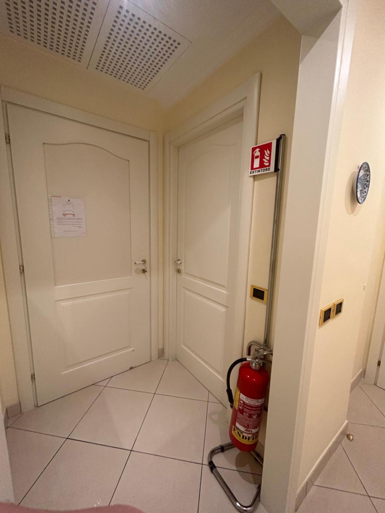 Short-Lets D33, Part Of The House Is Available For Short-Term Rentals In Sorrento Center Buitenkant foto