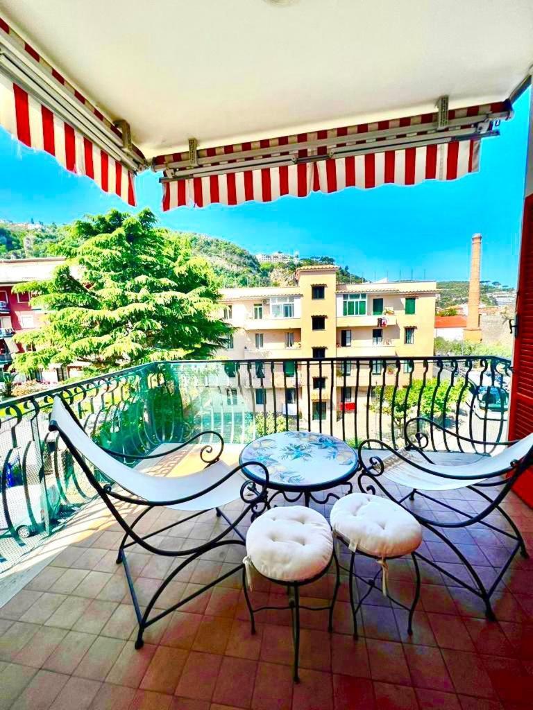 Short-Lets D33, Part Of The House Is Available For Short-Term Rentals In Sorrento Center Buitenkant foto