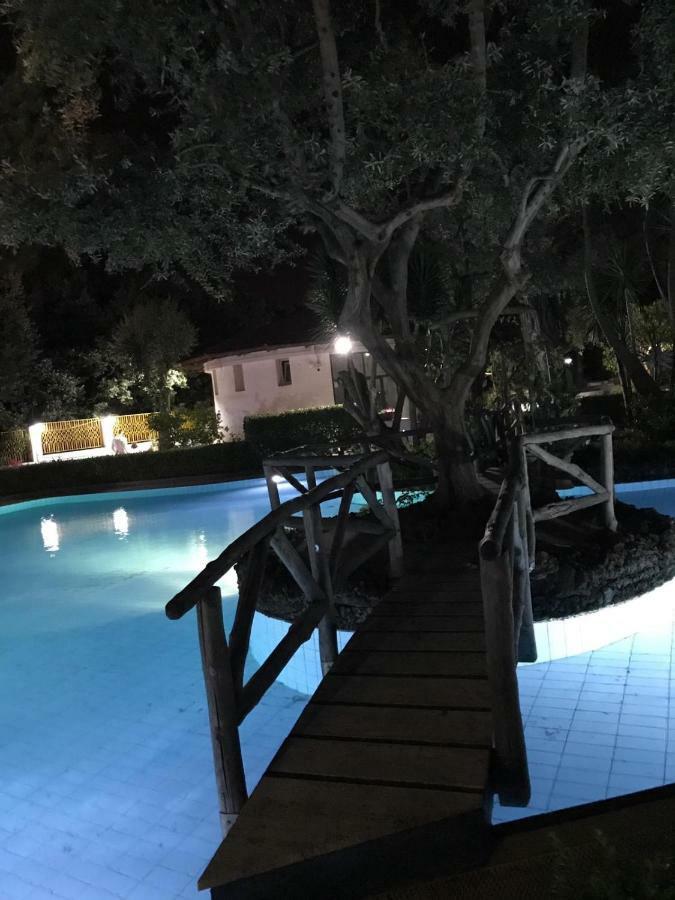 Short-Lets D33, Part Of The House Is Available For Short-Term Rentals In Sorrento Center Buitenkant foto